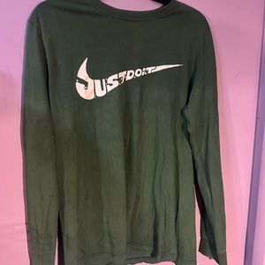 🌷3/20🌷 Men’s Nike Long Sleeve Shirt